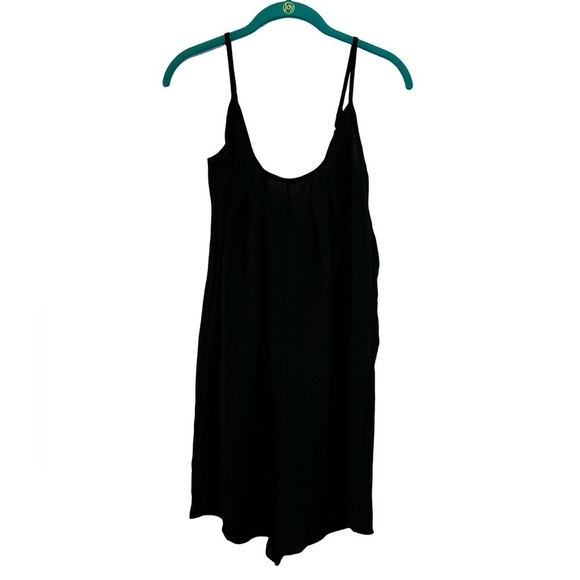 Emery Rose Black Sleeve Short Romper Size S NWT ☀️ - Picture 1 of 16